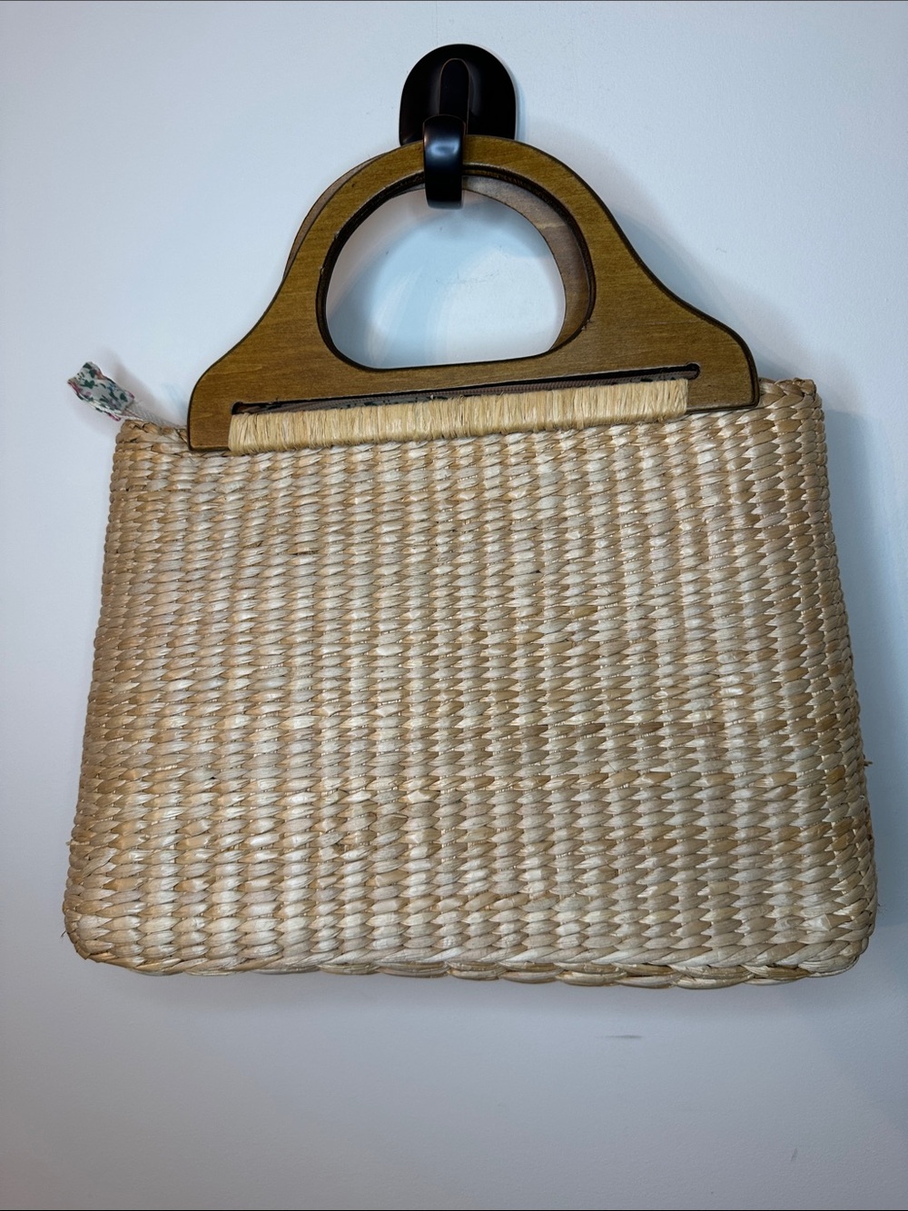 Woven Straw Handbag with Wooden Handles and Floral Detail - Natural - Picture 3 of 6